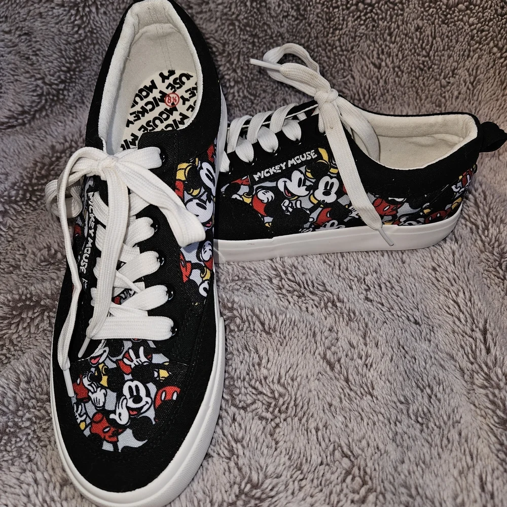 Ground Up Disney Mickey Mouse Sneakers Black Canvas Low Top Unisex Mens 8.5 W 10